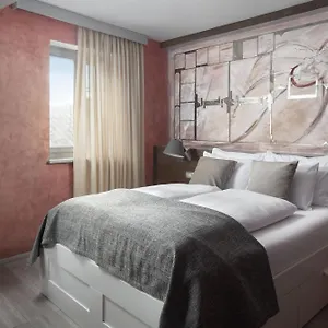 4* Guest house Mirakul In A Cute Historic Town