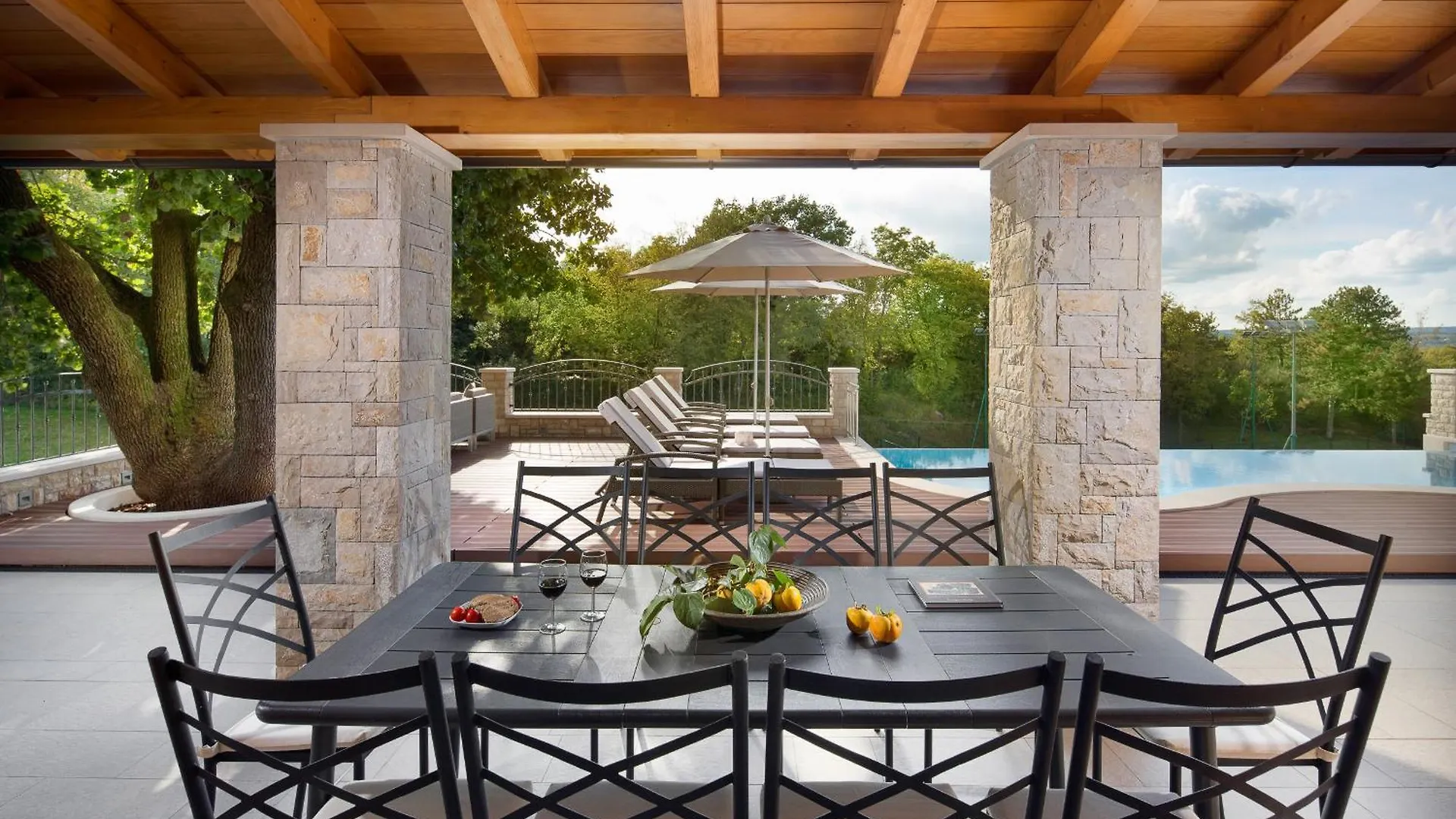 Villa Vlastelini I Near Labin With Large Garden For Families