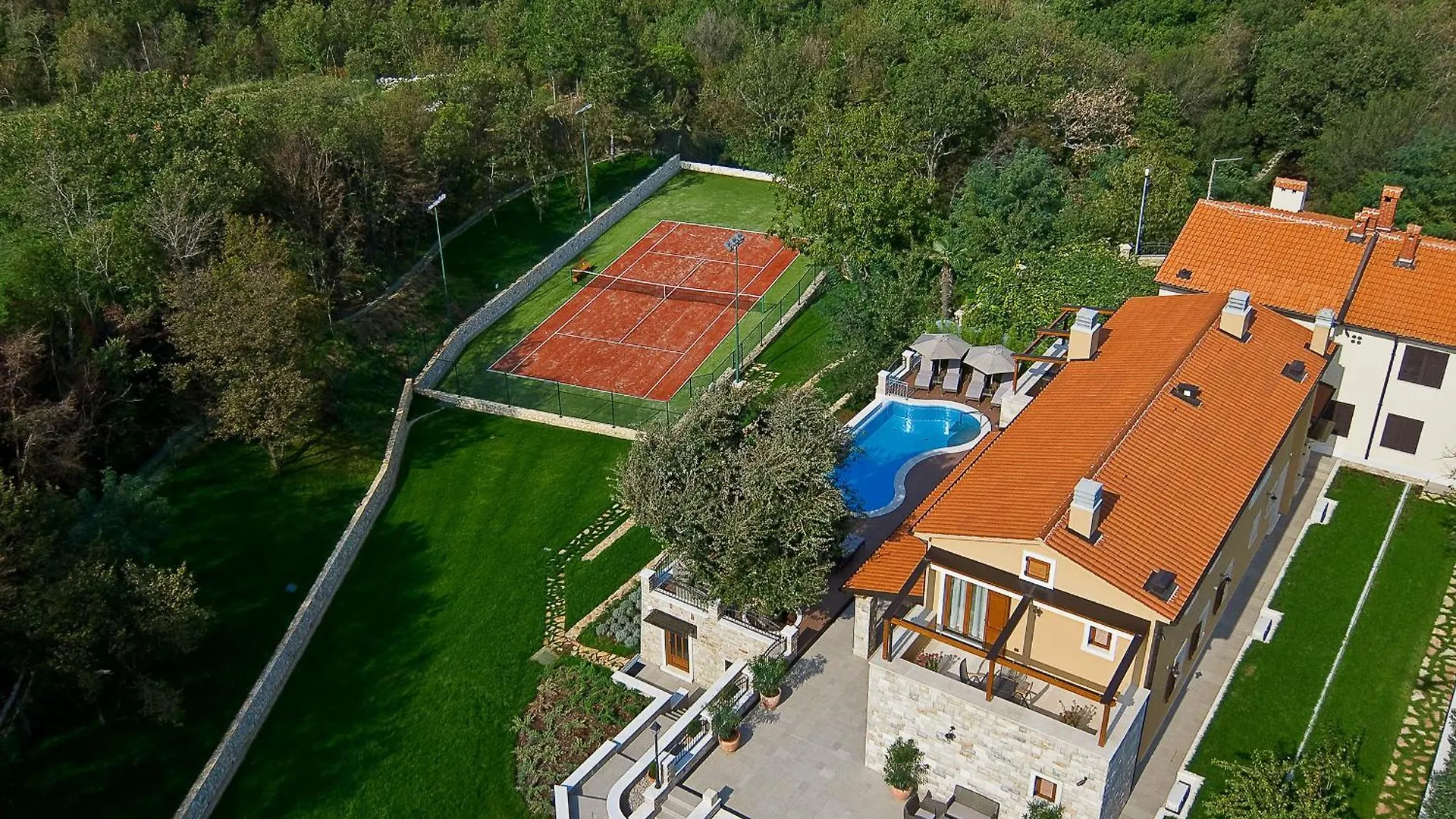 Villa Vlastelini I Near Labin With Large Garden For Families